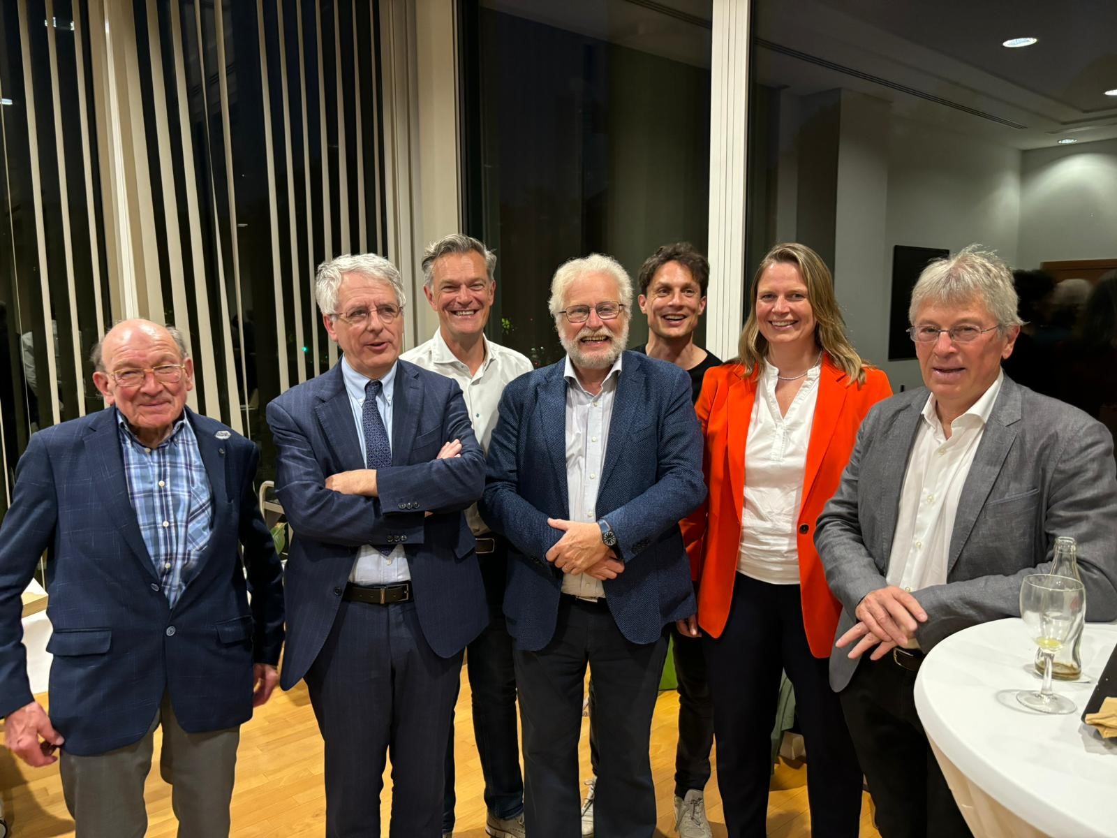 De Karteldelegatie op de NCAZ samen met Jo De Cock. Van L naar R Marcel Bauval, Jo De Cock, Michel Creemers, Paul De Munck, Thomas Gevaert, Machteld Hofmans, Robert Rutsaert